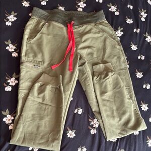 Olive Green FIGS scrub pants Medium jogger